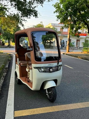 xe điện 3 bánh tại Kim Bôi - Hòa Bình