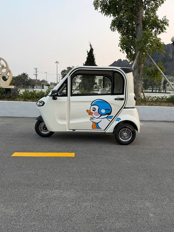 Xe Điện 3 Bánh Yadea Có Cánh Cửa