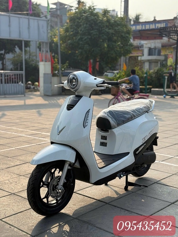 Xe máy điện Vinfast EvoGrand