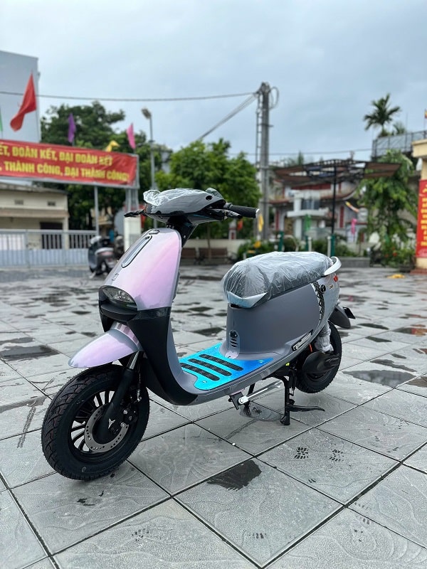 Xe Máy Điện Yakar Gogo Star 2025