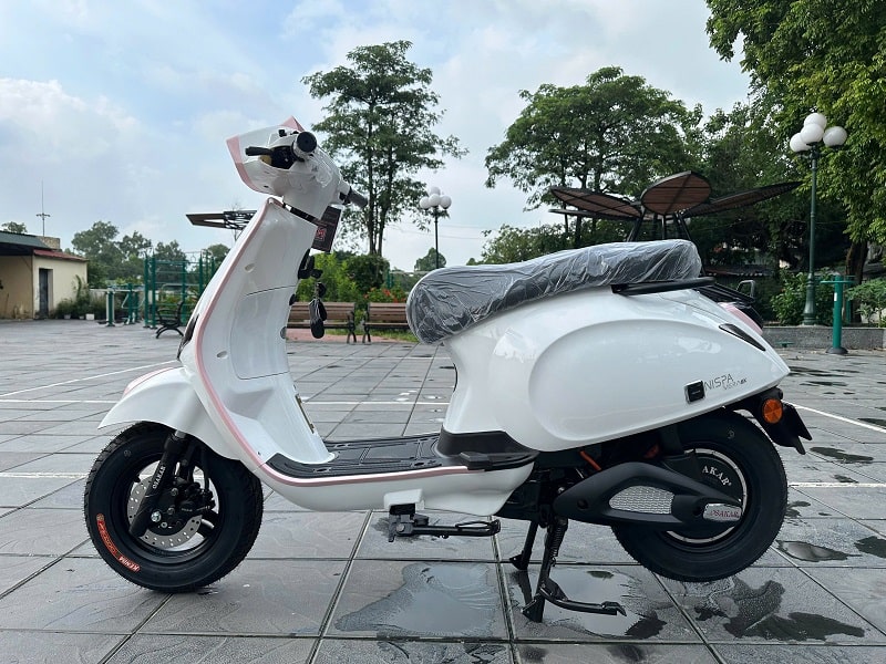Đánh giá xe máy điện Osakar Nispa Vera