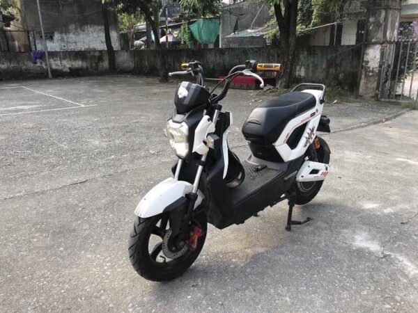 xe máy điện Zoomer Dibao Trắng cũ