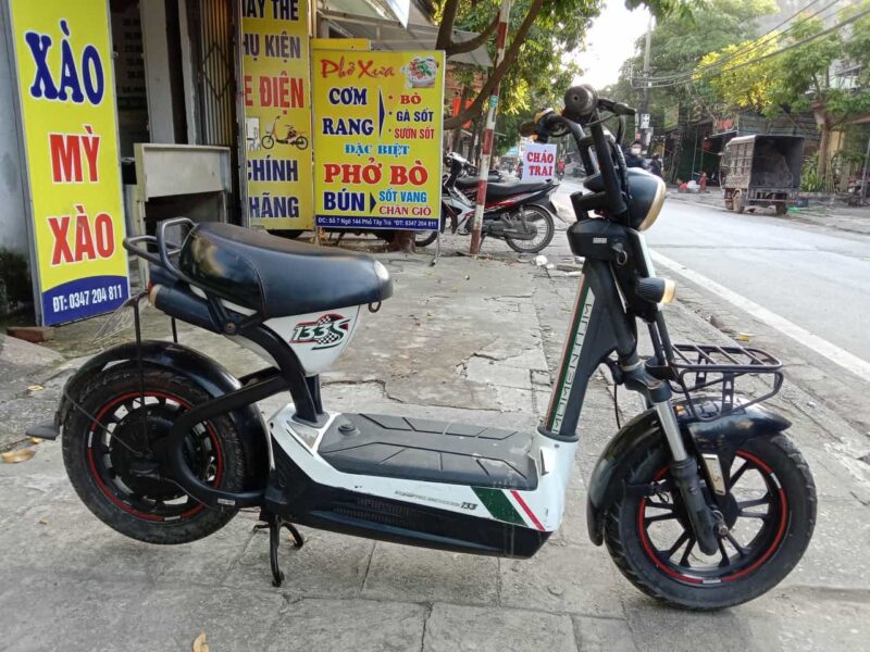 xe máy điện 133S nhập khẩu cũ Trắng