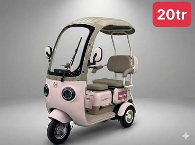 Xe điện 3 bánh tại Ô Chợ Dừa - Đống Đa