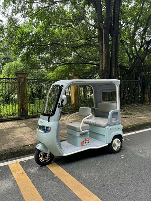 Xe điện 3 bánh tại Yên Hòa - Cầu Giấy